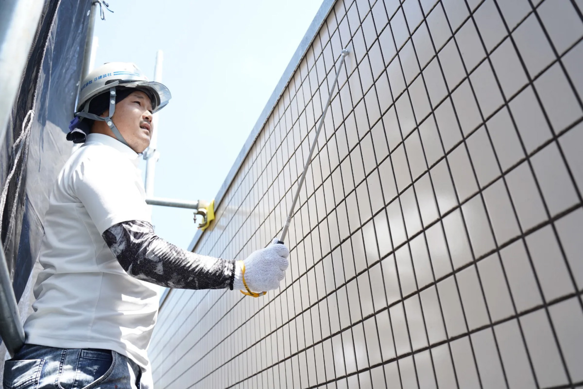 【昭島市・八王子市の塗装専門店】一級塗装技能士が守る住まい！株式会社日建装社で高品質な外壁塗装